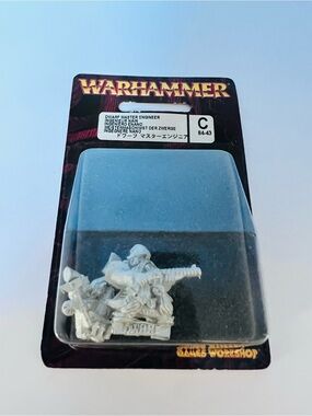 Vintage Warhammer Classic METAL Dwarf Master Engineer with Rifle and Pack RPG